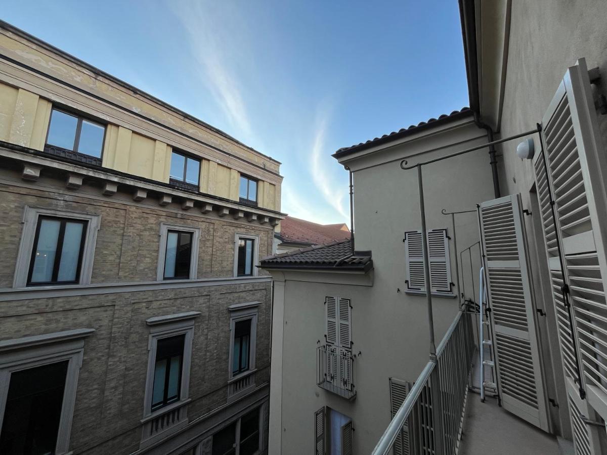 Zenhouse - Nel Cuore Del Centro Storico Di Torino Extérieur photo
